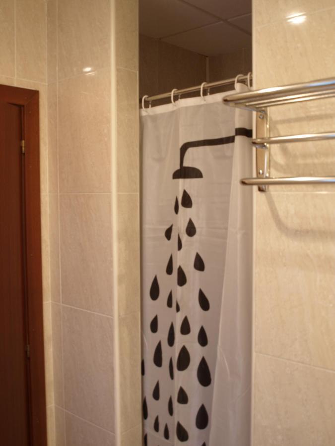 Pension Viella Asturias Oviedo Ruang foto